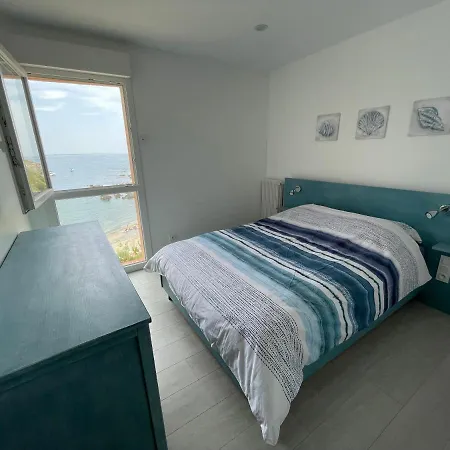 Appartement Azur-les Pieds Dans L'eau-vue Sur Et Clocher De En Toile De Fond - Wifi Fibre- Parking Couvert Collioure