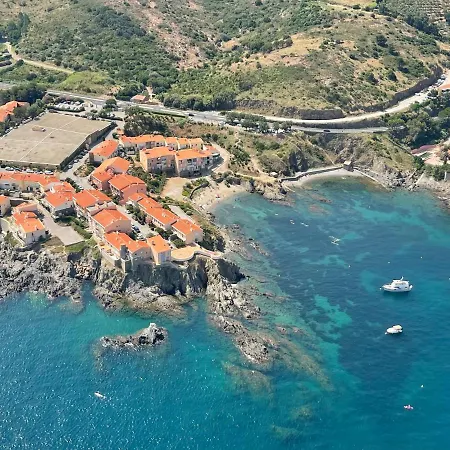 Azur-les Pieds Dans L'eau-vue Sur Et Clocher De En Toile De Fond - Wifi Fibre- Parking Couvert Appartement Collioure