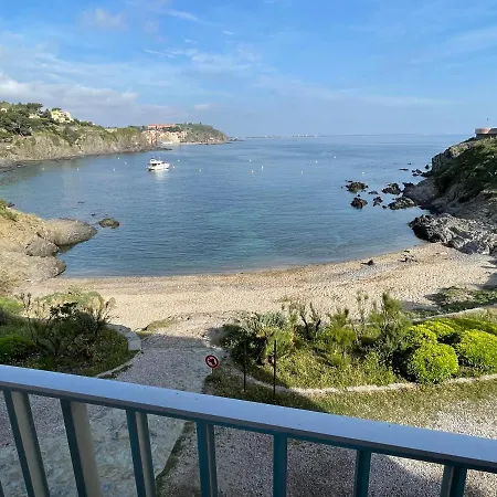 Azur-les Pieds Dans L'eau-vue Sur Et Clocher De En Toile De Fond - Wifi Fibre- Parking Couvert * Collioure